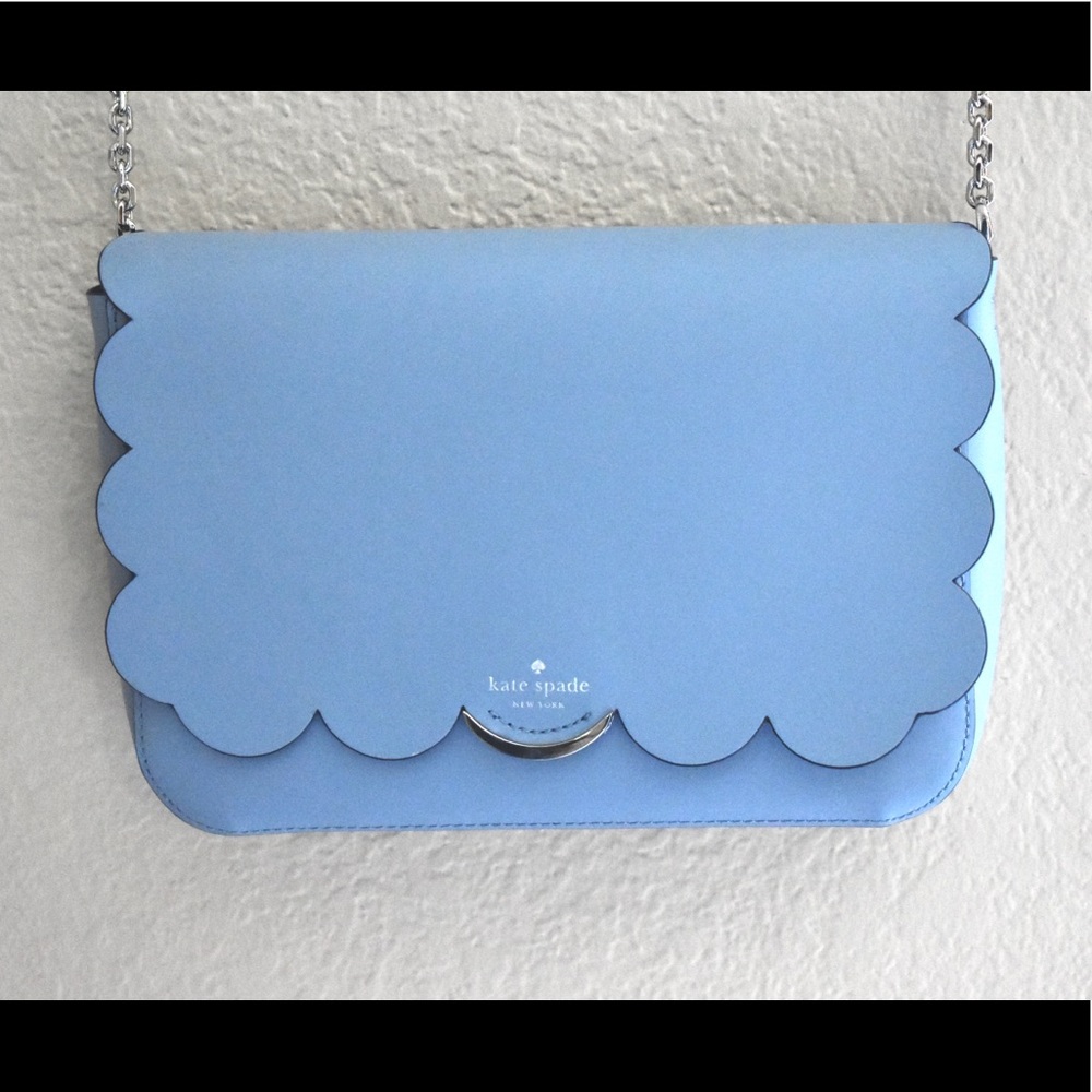 Adorable Kate Spade bag !!